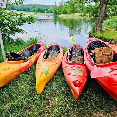 Przystanek 度假居 *