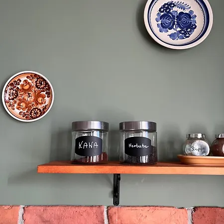 Przystanek 度假居 *